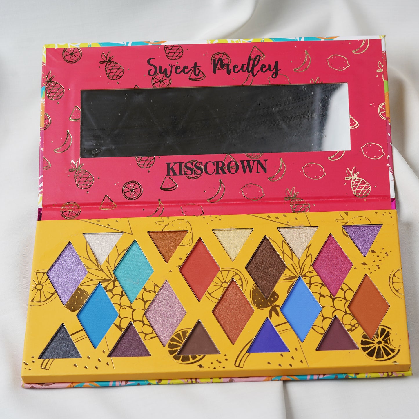 Kiss Crown Sweet Medley