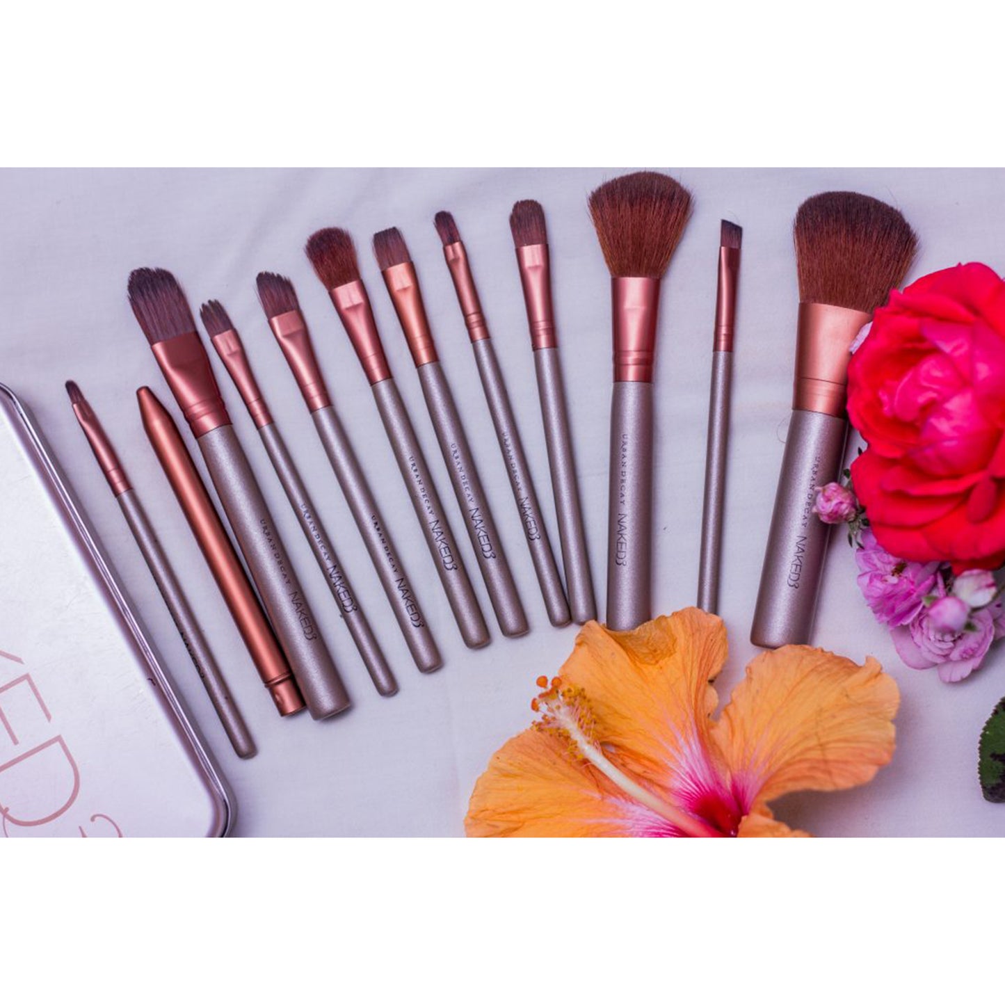 Naked  Brush Box
