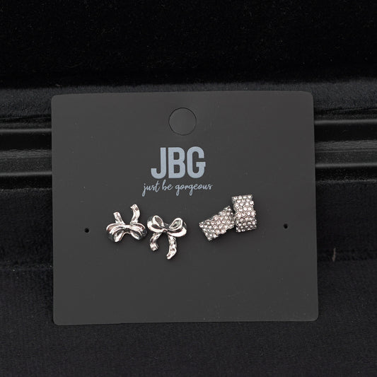 Silver Color Elegant Bowknot Ear Buckle Design