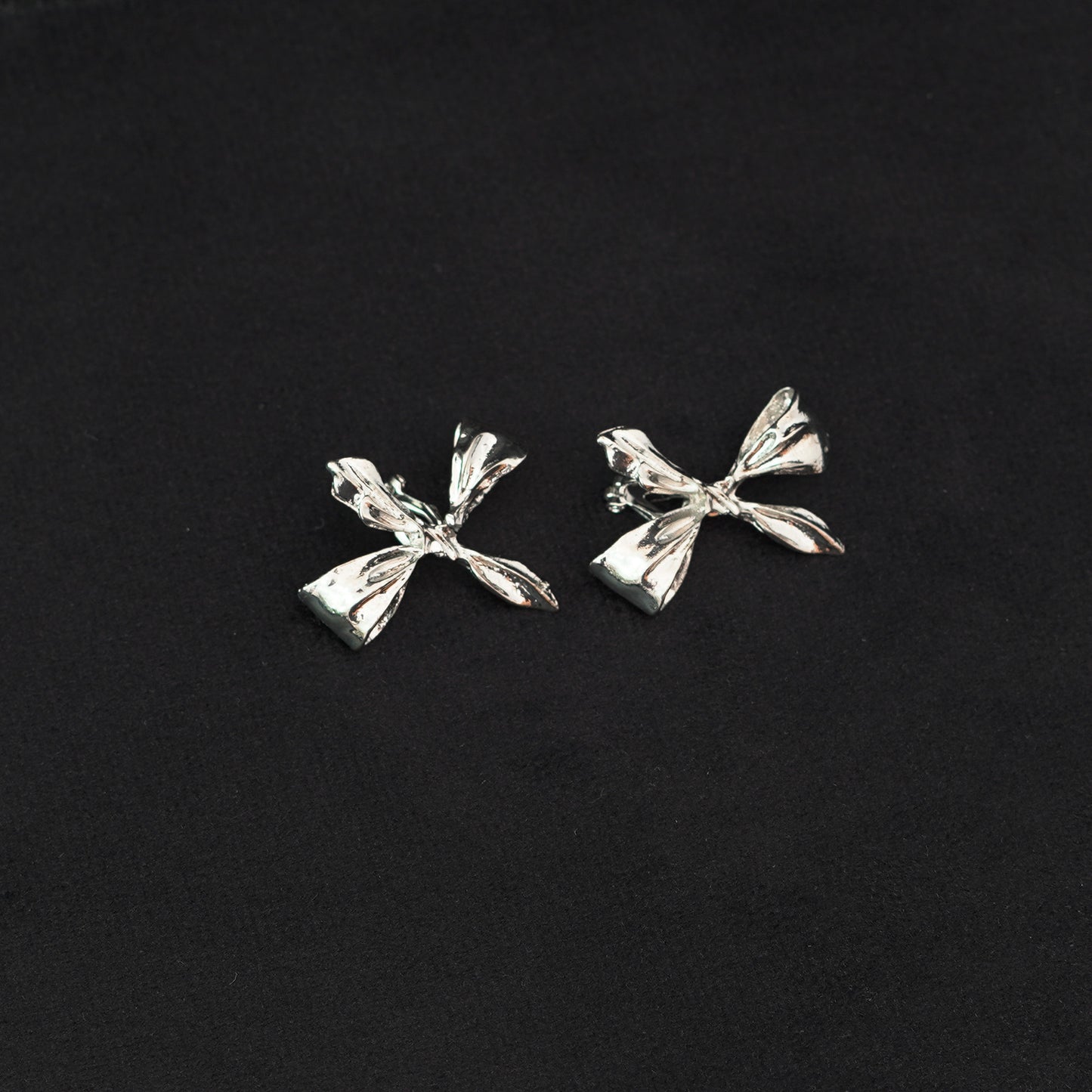 Exquisite Bowknot Clip Earrings