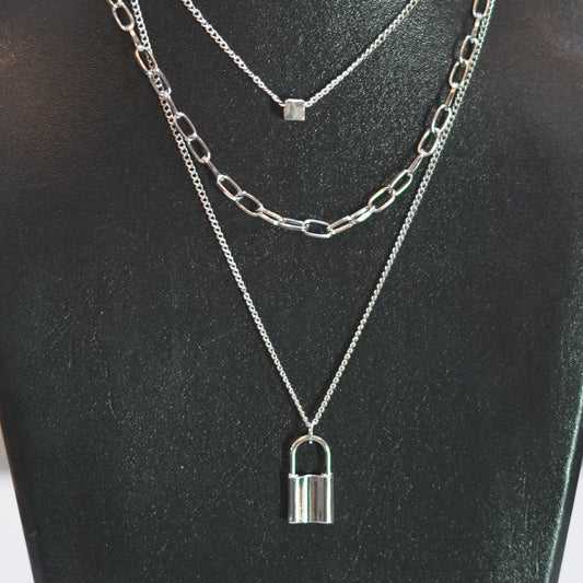 Fashion Women Multilayer Lock Pendant Necklace